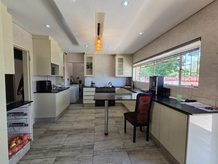 4 Bedroom Property for Sale in Potchefstroom North West